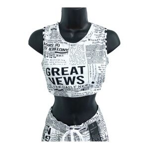 White & black news headline‎ crop top & shorts cozy lounge set size medium new